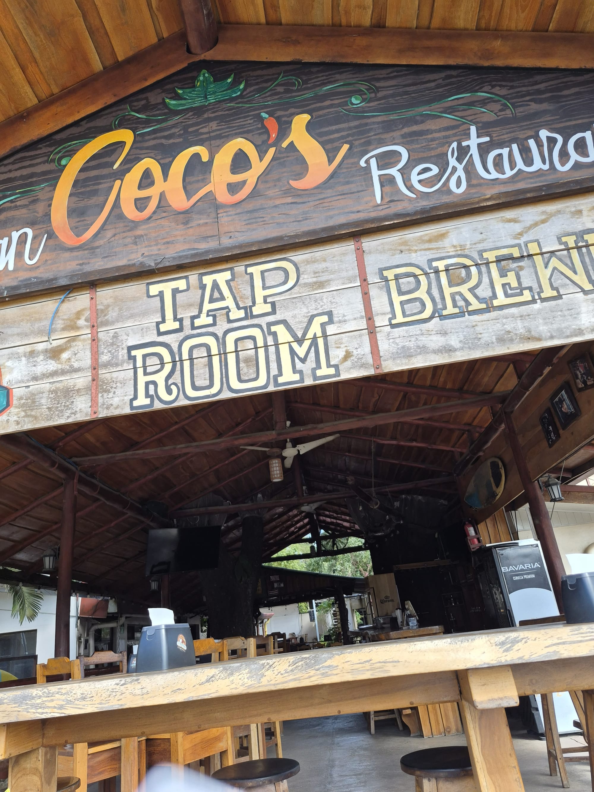 Coco’s in Samara, where the evenings stretch out over food and drinks.