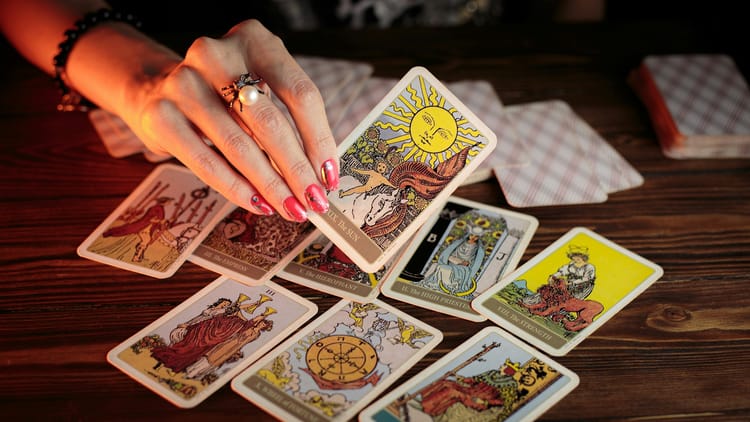 Unique Experiences & Creative Gifts
